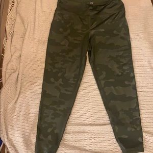 Ideology leggings